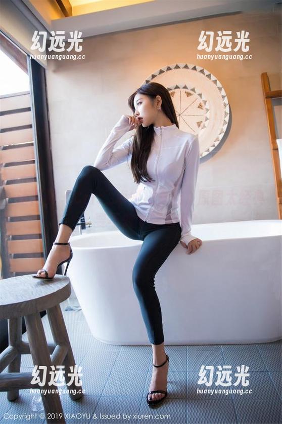 语画界 - Cris_卓娅祺女友，原图太经典，要不做个壁纸吧？