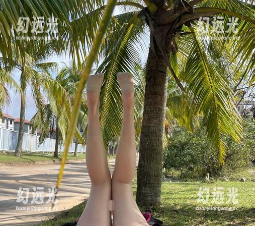 微密圈 - KTV派对，迷人的五姨太私拍，多一张美图，少一点羞涩