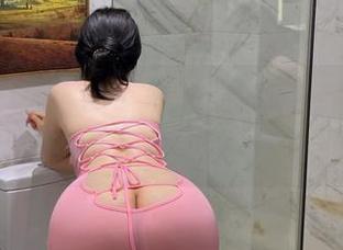 微密圈 – 迷人的五姨太的内衣全集，看得我都想换衣服了…