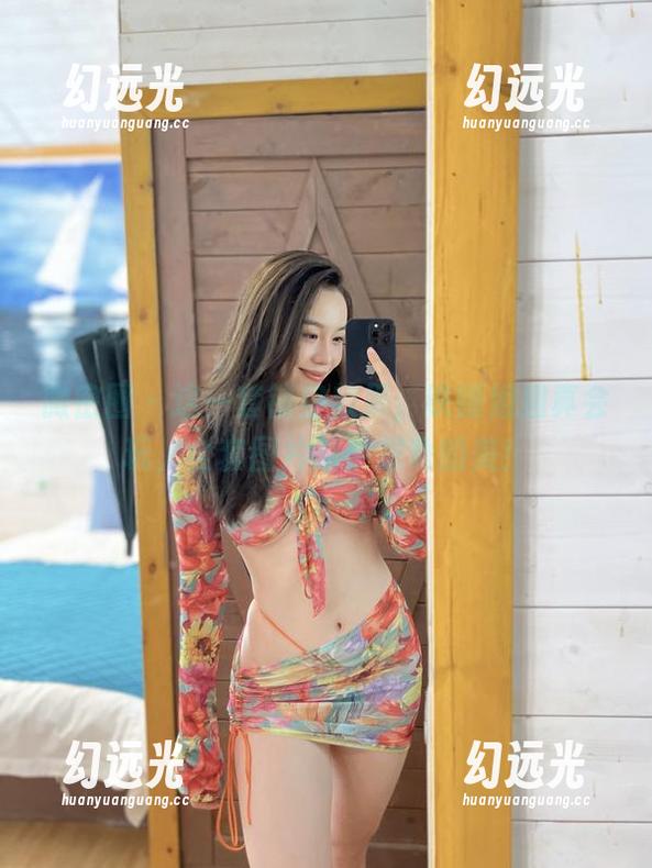 微密圈 - 这一套镂空效果，铁锤姐姐真会玩，全套图片超乎想象的美！
