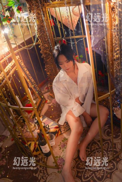 青水百合子与学妹JK之间的默契，高清美图屡屡上热搜，果然是“超乎想象的甜”！