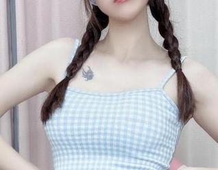鹿八岁baby的室内绿主题：美图show，照片一秒变艺术品，还不快点赞！