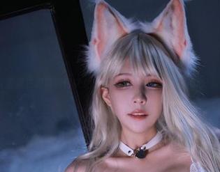 看黑白御猫如何以女友写真分享收割无数小心心！